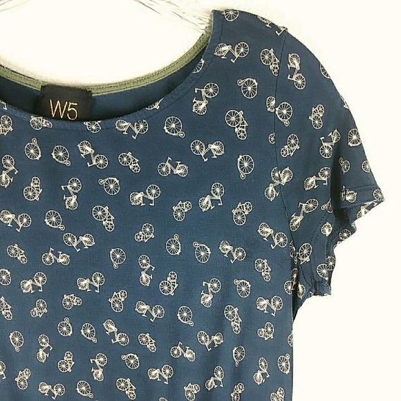Anthropologie Tops - 🌟 3/30 Anthropologie W5 Navy Bycicle Top